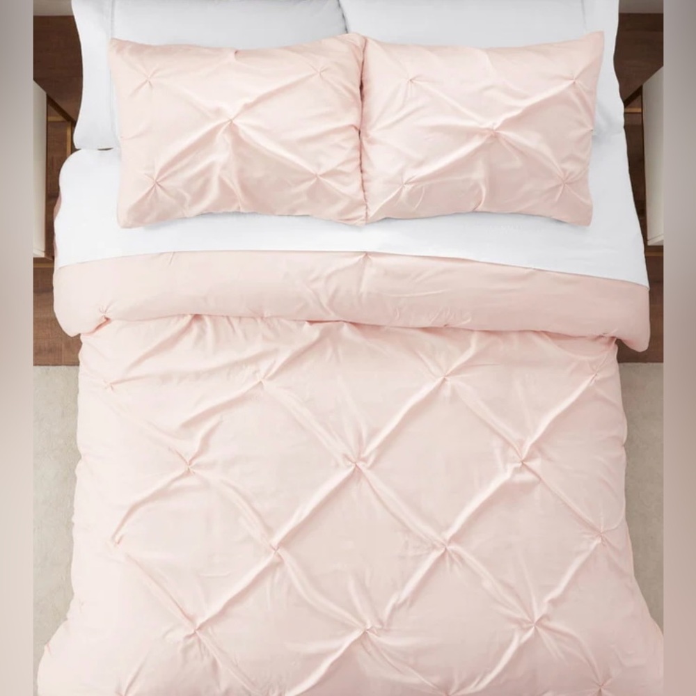 Serta Simply Clean Antimicrobial Pleated 3 Piece Duvet Queen Blush - Picture 2 of 6